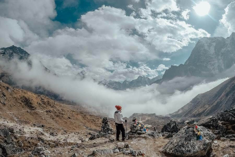 Altitude Sickness Symptoms on the Everest Base Camp Trek: Early Warning Signs, Progression Patterns, and Diagnostic Indicators